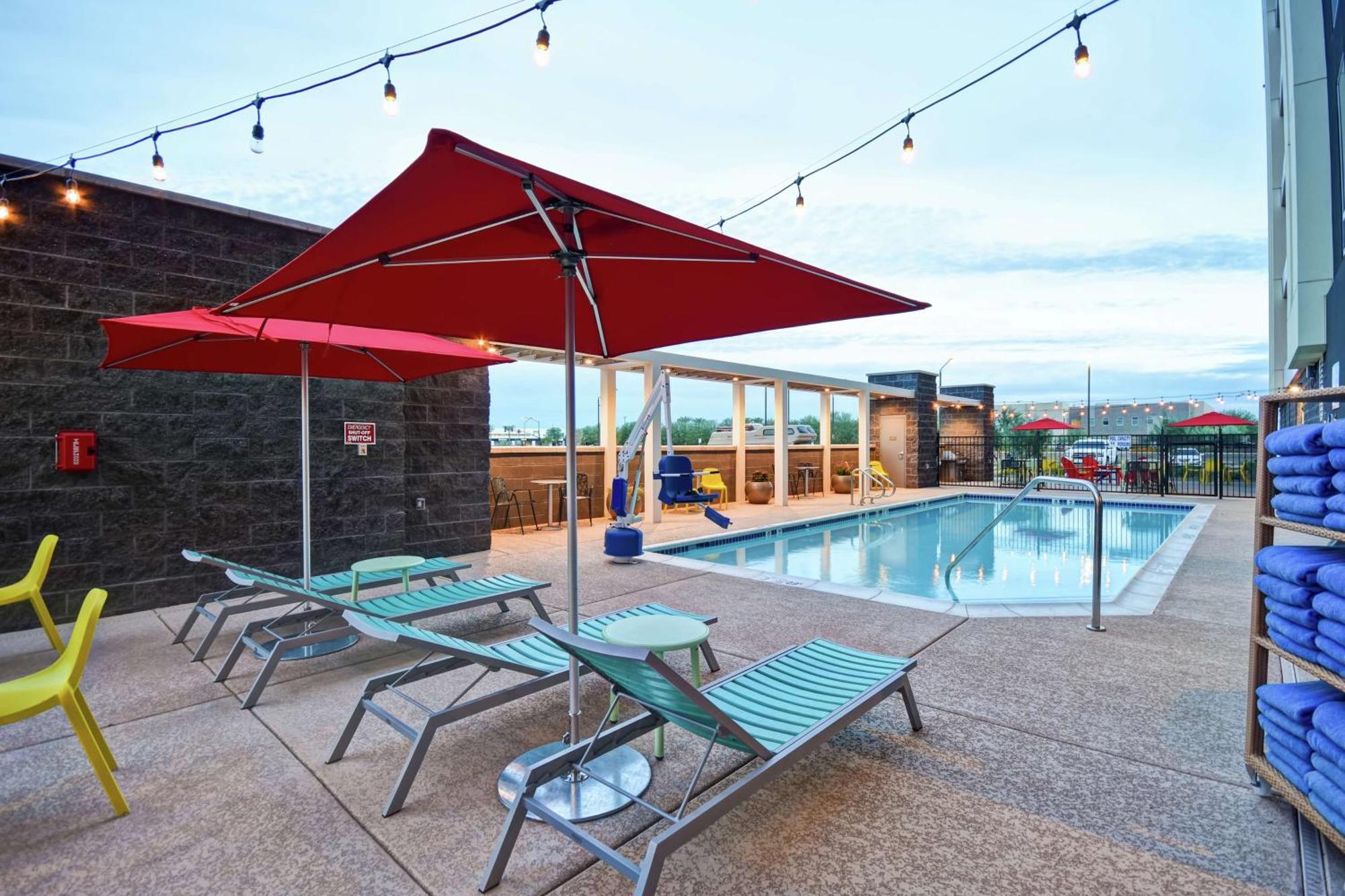 Home2 Suites By Hilton Gilbert Bagian luar foto
